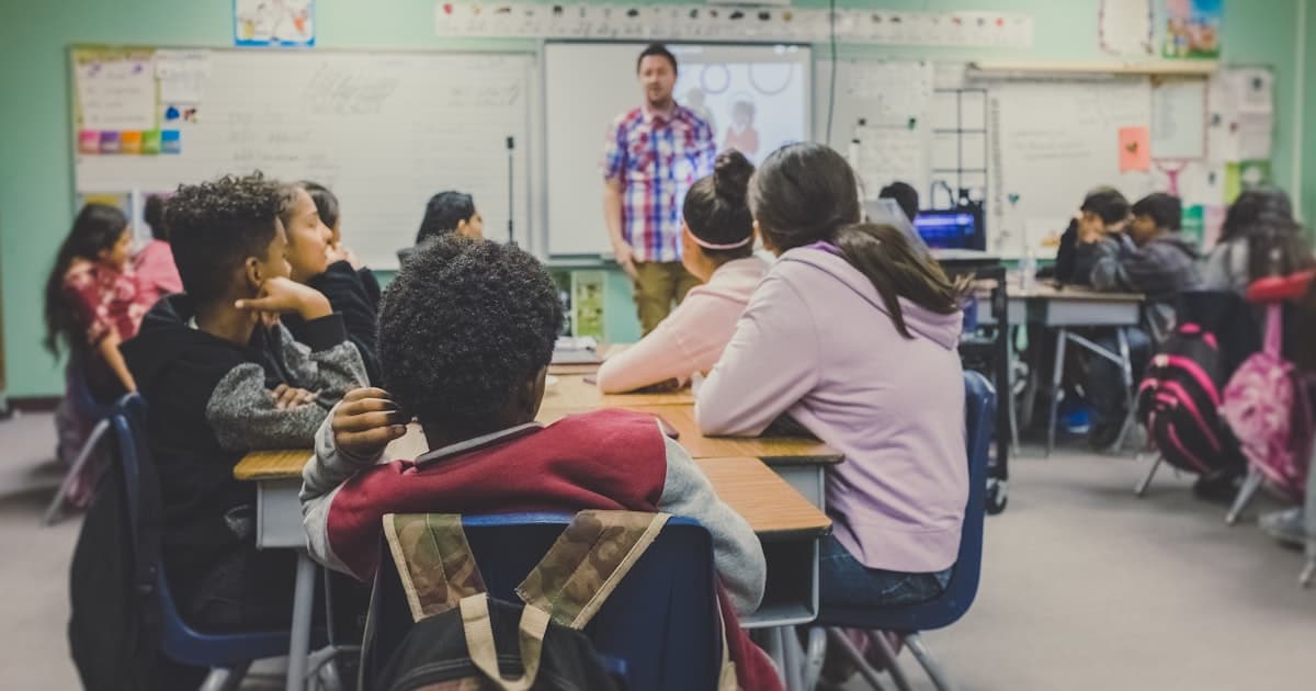 Why Your Child's School Spanish Class Isn't Enough